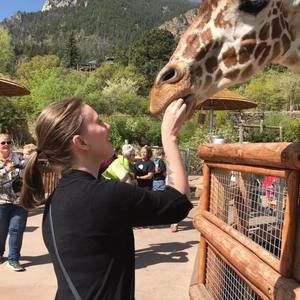 Meet your Posher, Carrie